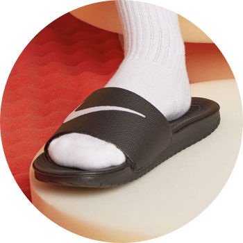 FLIPFLOPS