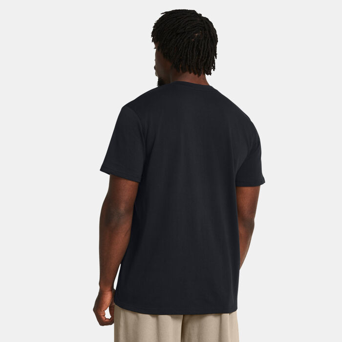 Under Armour Men's Chest Patch T-Shirt Black Under Armour Men's Chest Patch T-Shirt Black image number 1