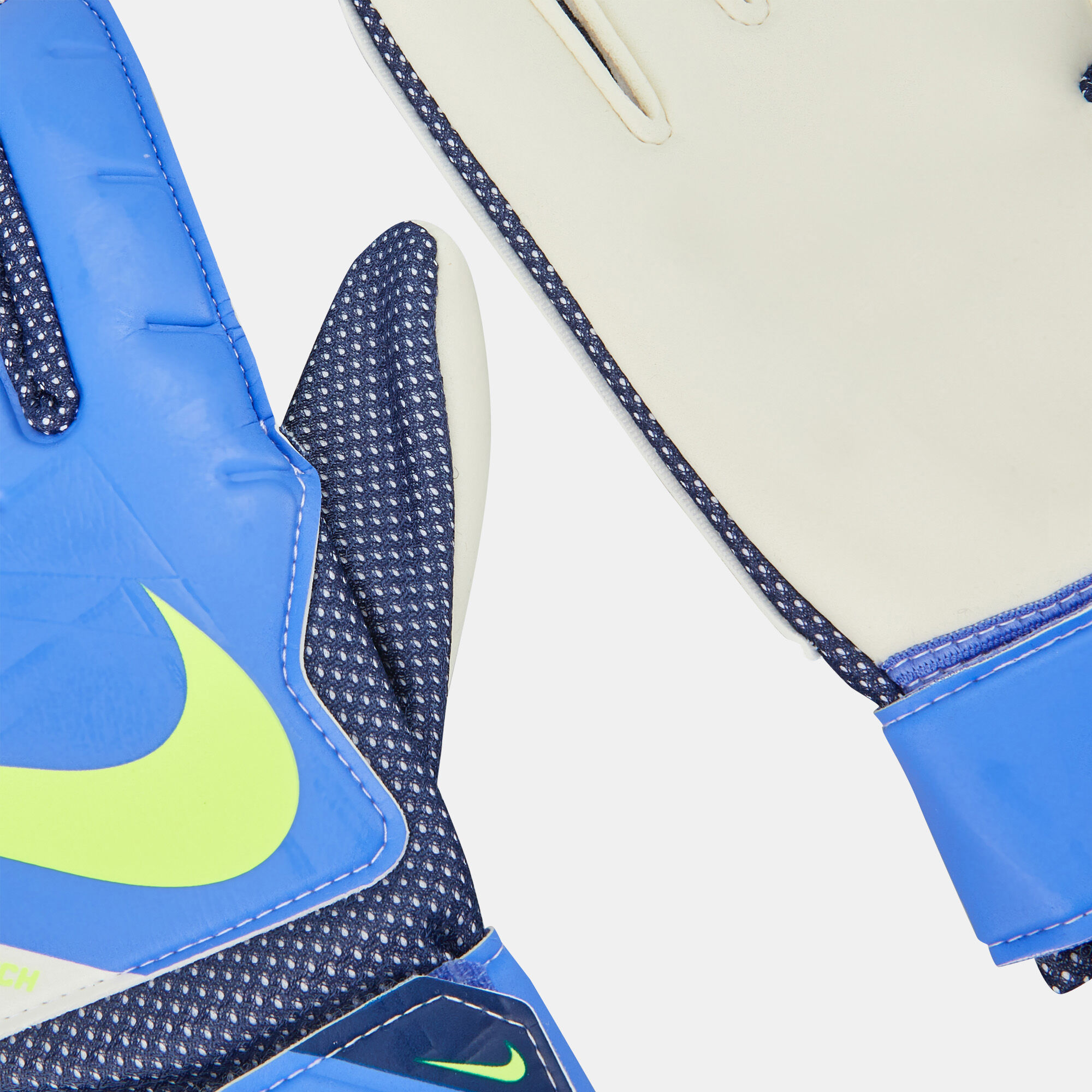 Men s Goalkeeper Match Football Gloves Purple Nike in KSA SSS