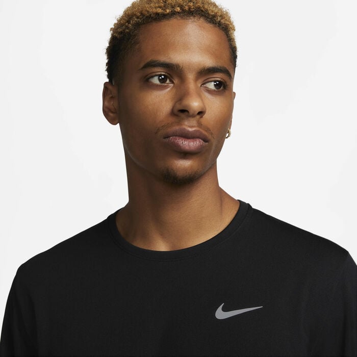 Nike Men's Miler Dri-FIT UV Running Top Black Nike Men's Miler Dri-FIT UV Running Top Black image number 2