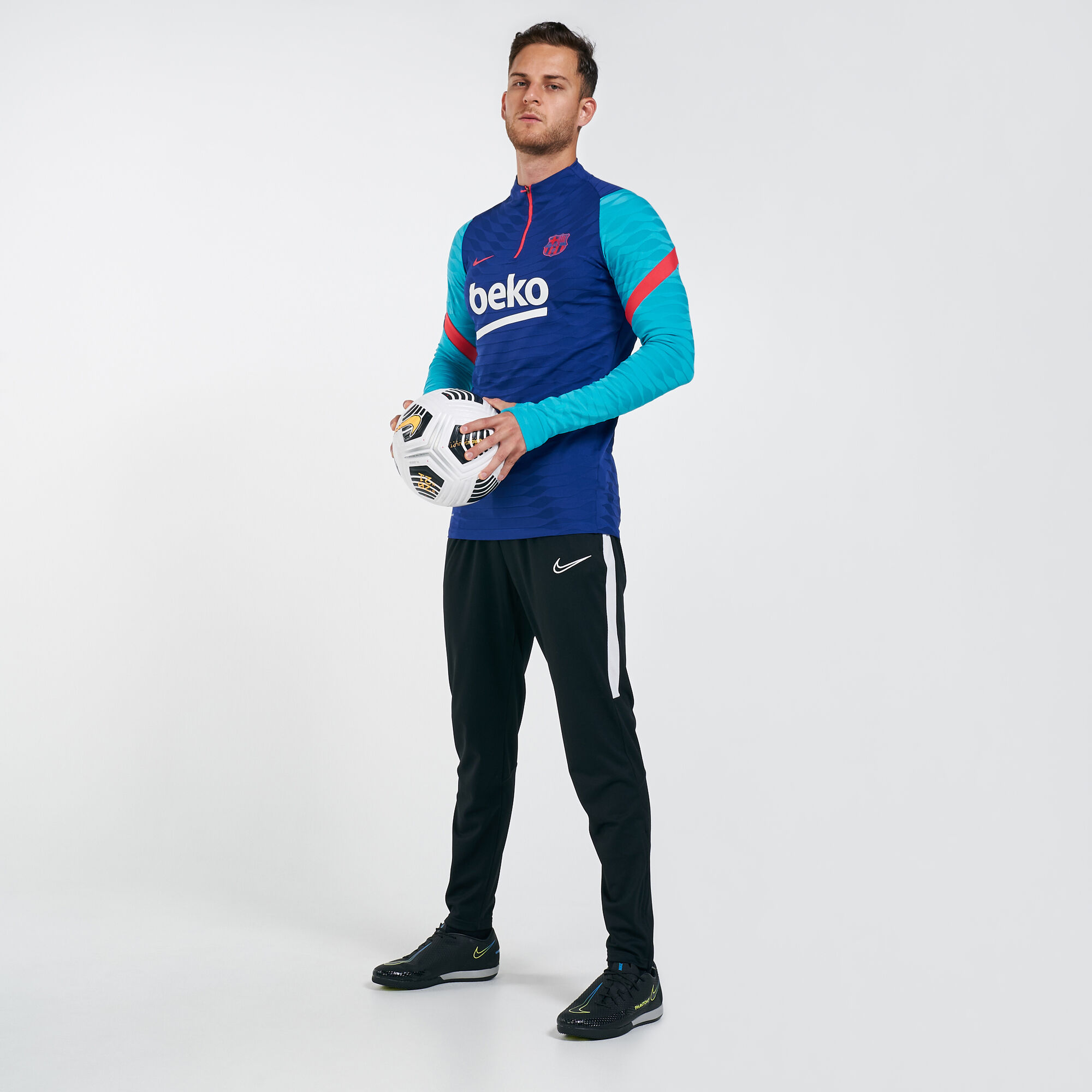 Nike new arrivals barcelona vaporknit