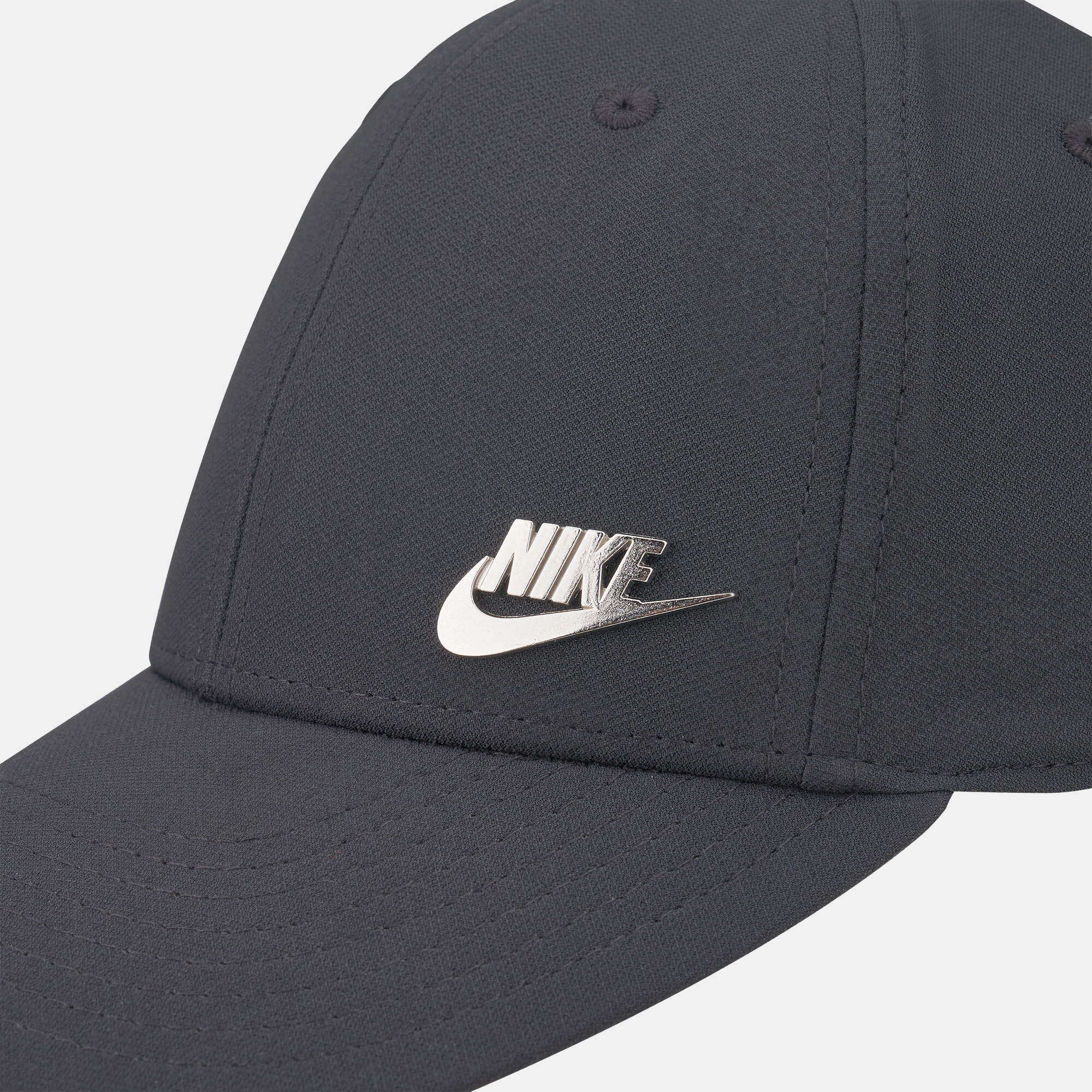 NikeDri-FIT Club Structured Metal Logo Cap Black in KSA -SSS