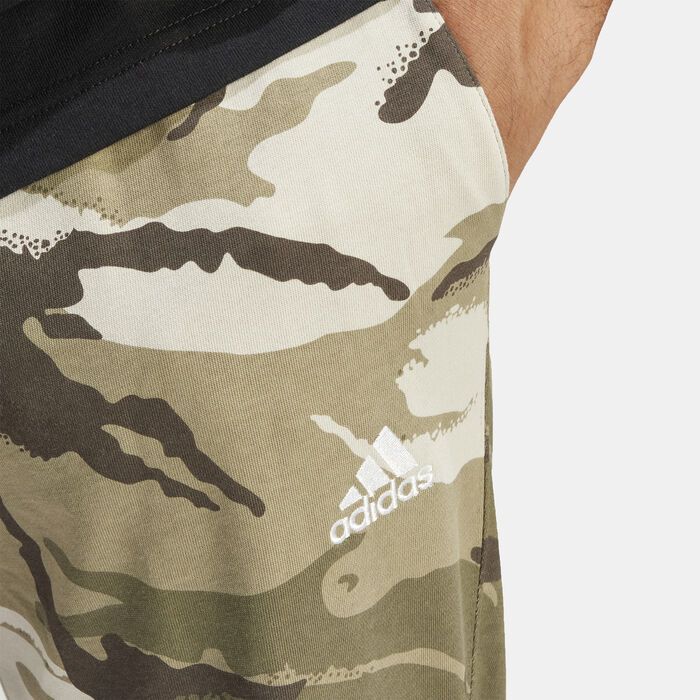 adidas Men's Seasonal Essentials Camouflage Sweatpants Green adidas Men's Seasonal Essentials Camouflage Sweatpants Green image number 3
