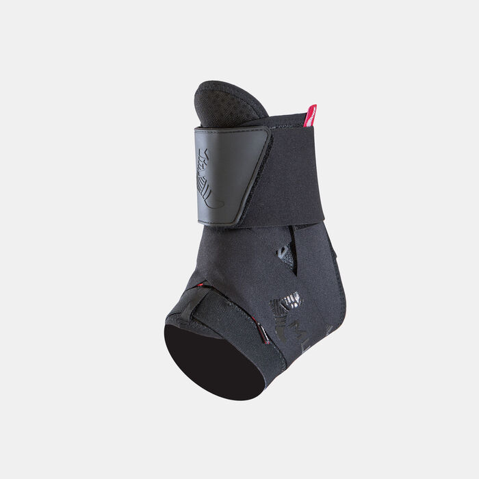 Mueller The One Ankle Brace Premium Black Mueller The One Ankle Brace Premium Black image number 0