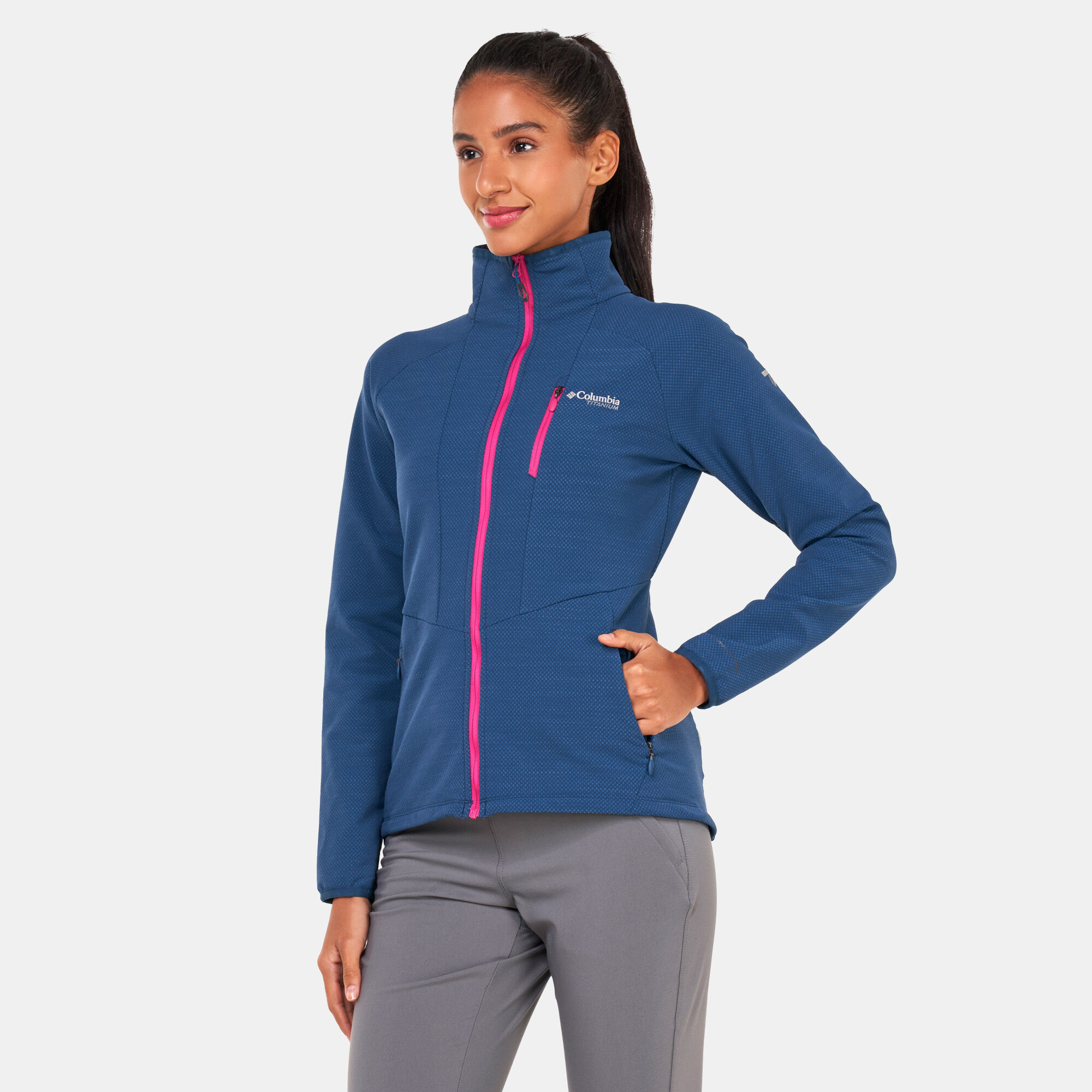 Columbia deals titan trekker