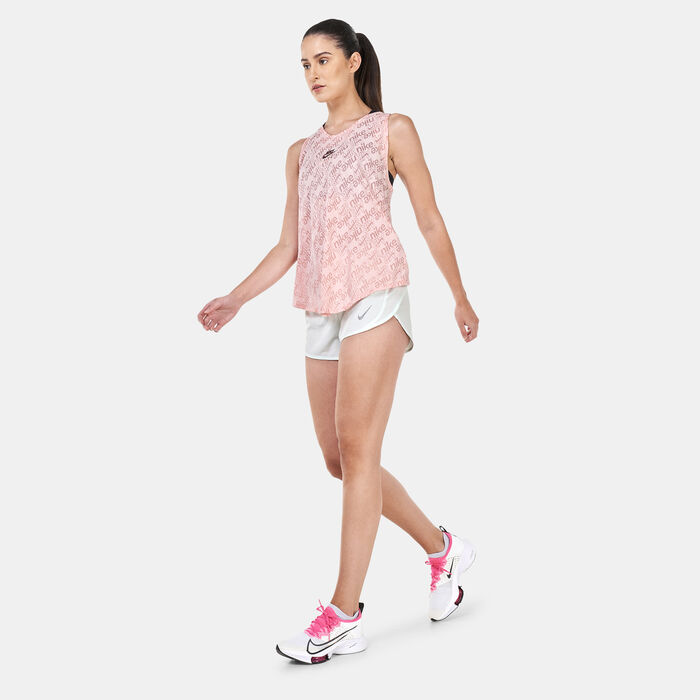 Nike Women's Dri-FIT Tempo Race Shorts Green image number 2