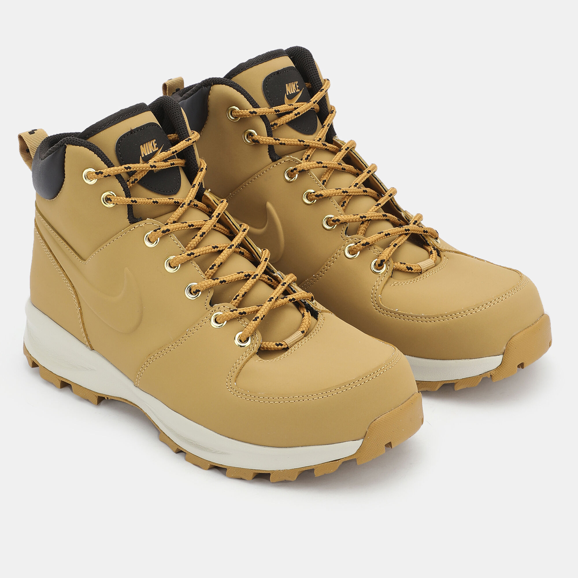Men s Manoa Boot Green Nike in KSA SSS