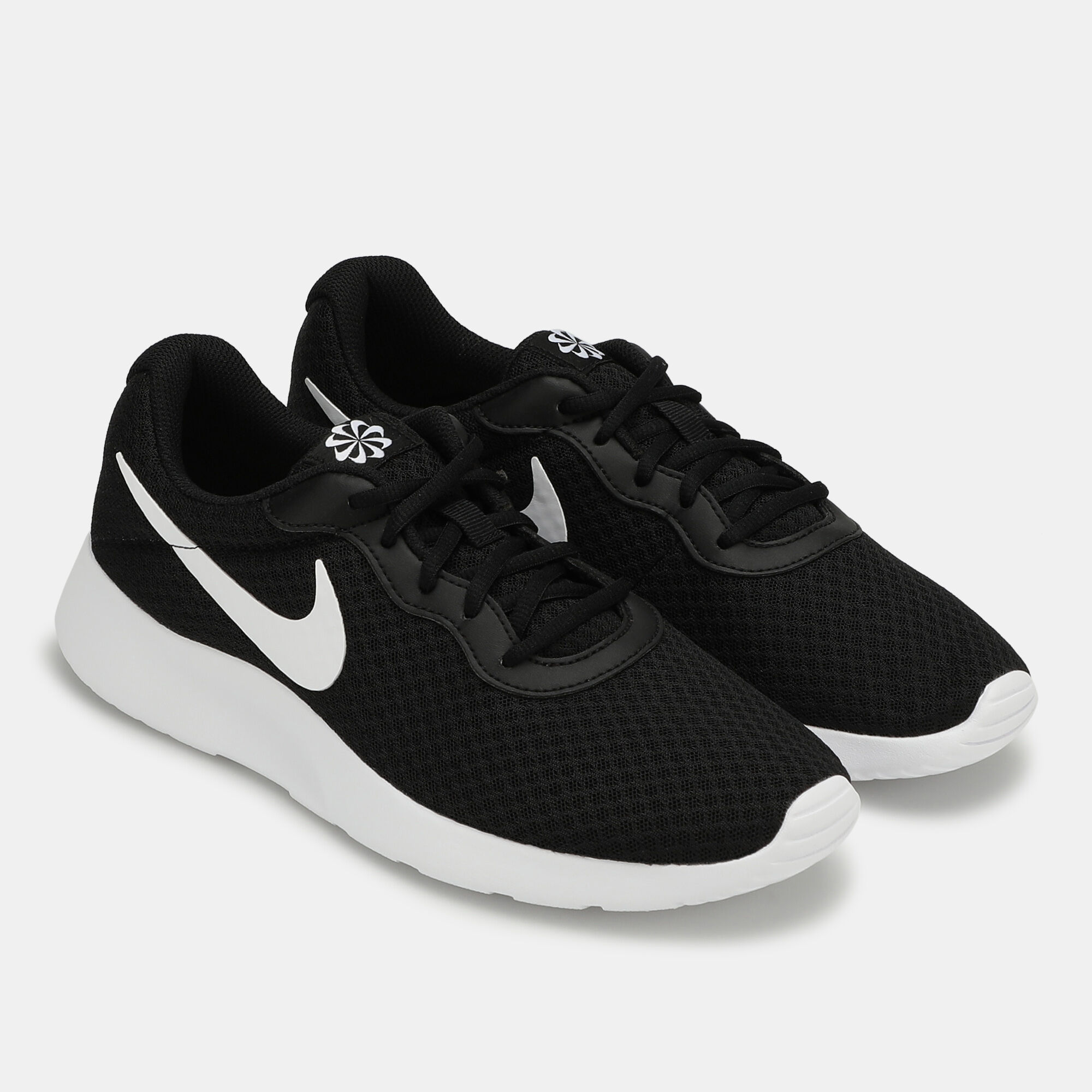 Women's tanjun clearance sneaker black