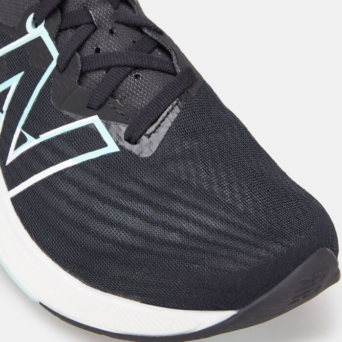 New Balance Women's FuelCell Rebel V2 Shoe Black New Balance Women's FuelCell Rebel V2 Shoe Black image number 4