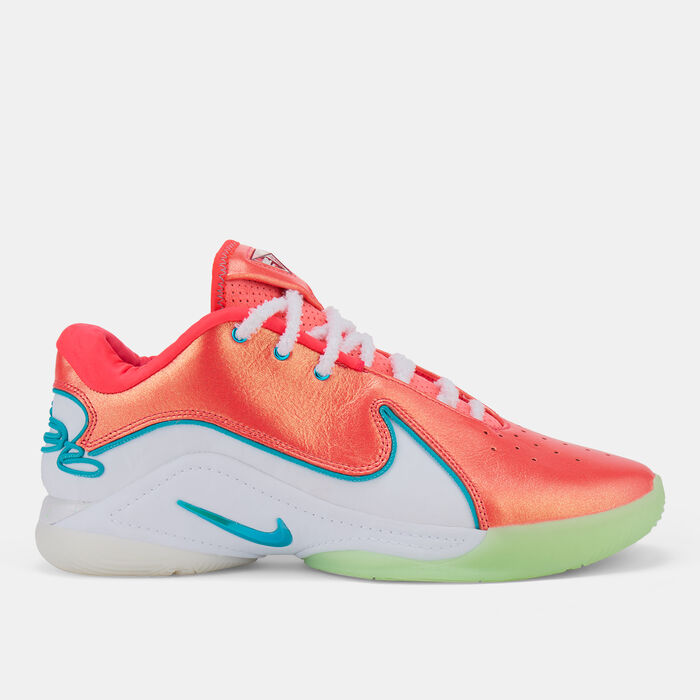 Nike Men's LeBron James XXII Basketball Shoes Multi-Color Nike Men's LeBron James XXII Basketball Shoes Multi-Color image number 0