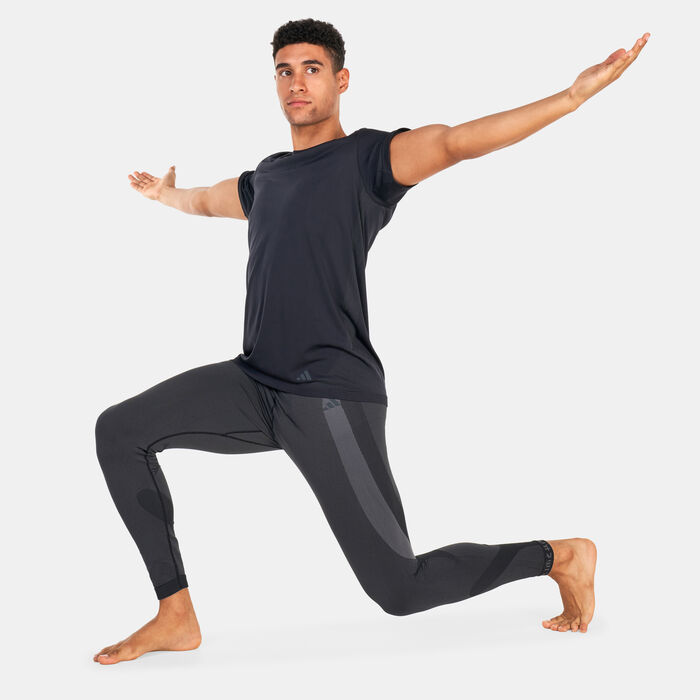 adidas Men’s PRIMEKNIT Yoga Seamless Training 7/8 Tights Grey image number 2