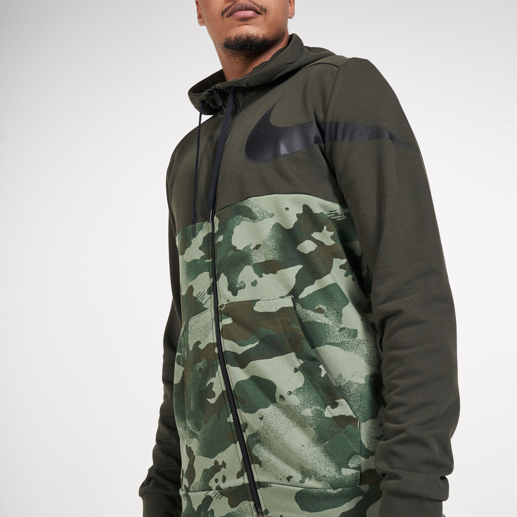 Nike men's dry camo sales fleece hoodie