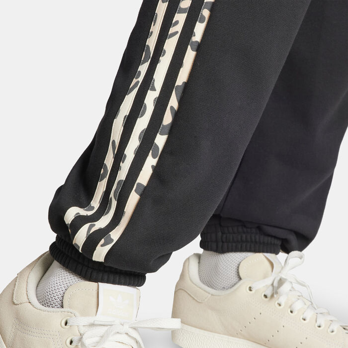 adidas Originals Women's Leopard Luxe Sweatpants Black image number 3