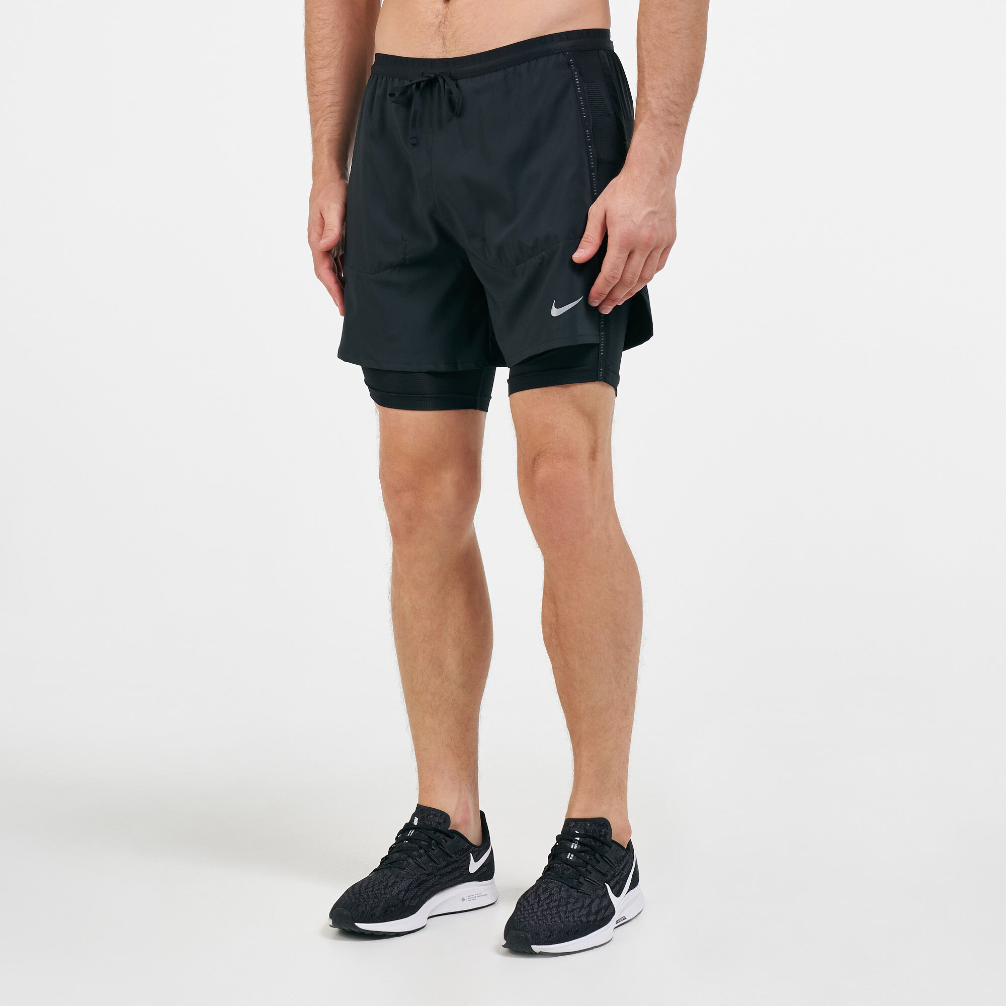 Nike Men s Flex Stride Run Division Hybrid Shorts
