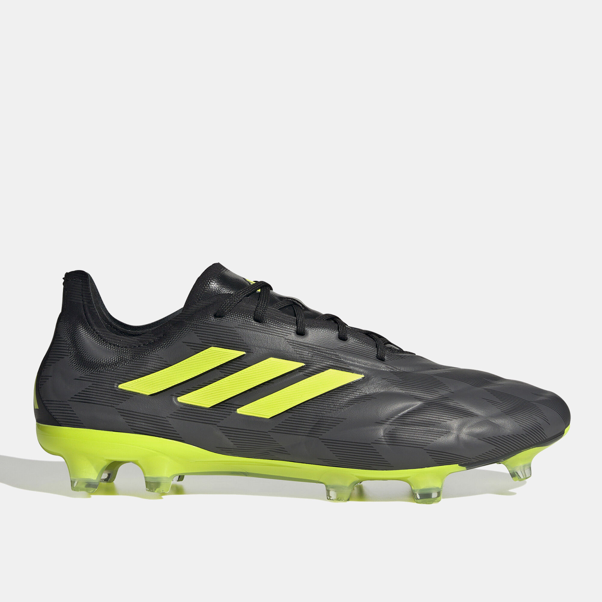 Football shoes price in saudi deals arabia