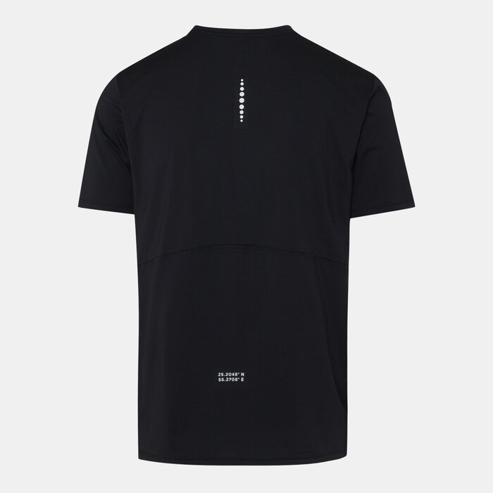 Sun and Sand Sports Men's Active Training T-Shirt Black image number 1