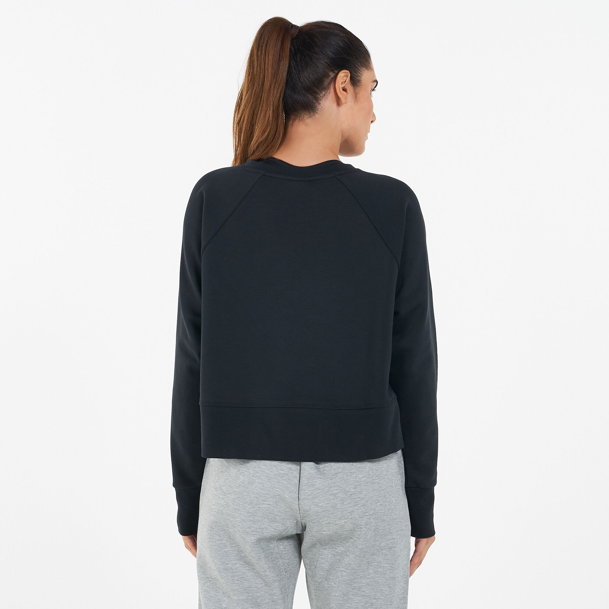 Nike women's discount versa crew sweater