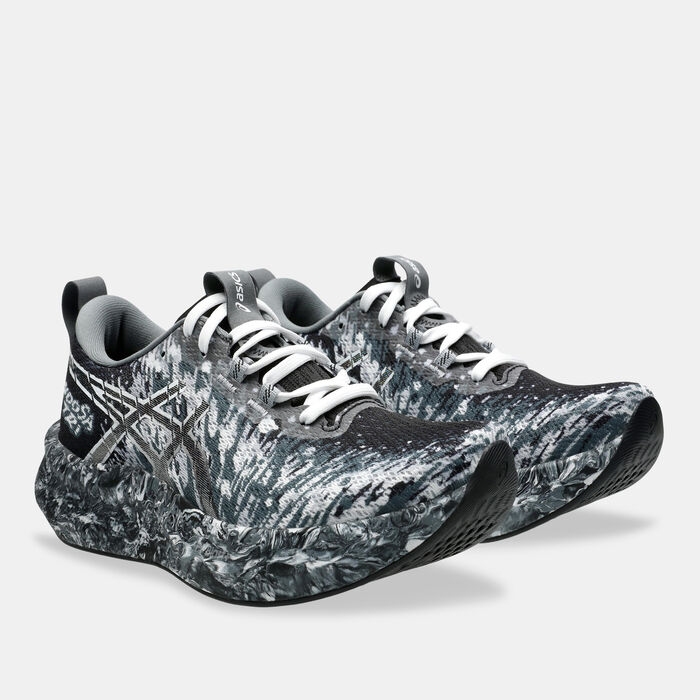 ASICS Women's NOOSA TRI 16 Running Shoes Black ASICS Women's NOOSA TRI 16 Running Shoes Black image number 1
