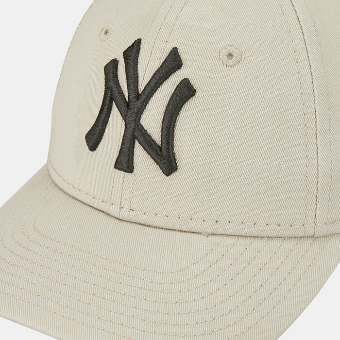 New Era Kids' MLB New York Yankees 9FORTY Cap Beige New Era Kids' MLB New York Yankees 9FORTY Cap Beige image number 2