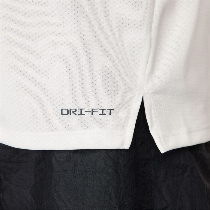 Nike Men's Rise 365 Running Division Dri-FIT Running Tank Top White image number 3