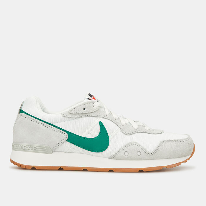 Nike Women's Venture Runner Shoe Grey Nike Women's Venture Runner Shoe Grey image number 0