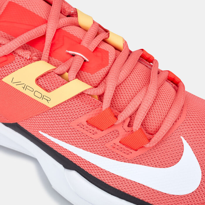 Nike Women's Court Vapor Lite Tennis Shoe Red Nike Women's Court Vapor Lite Tennis Shoe Red image number 4