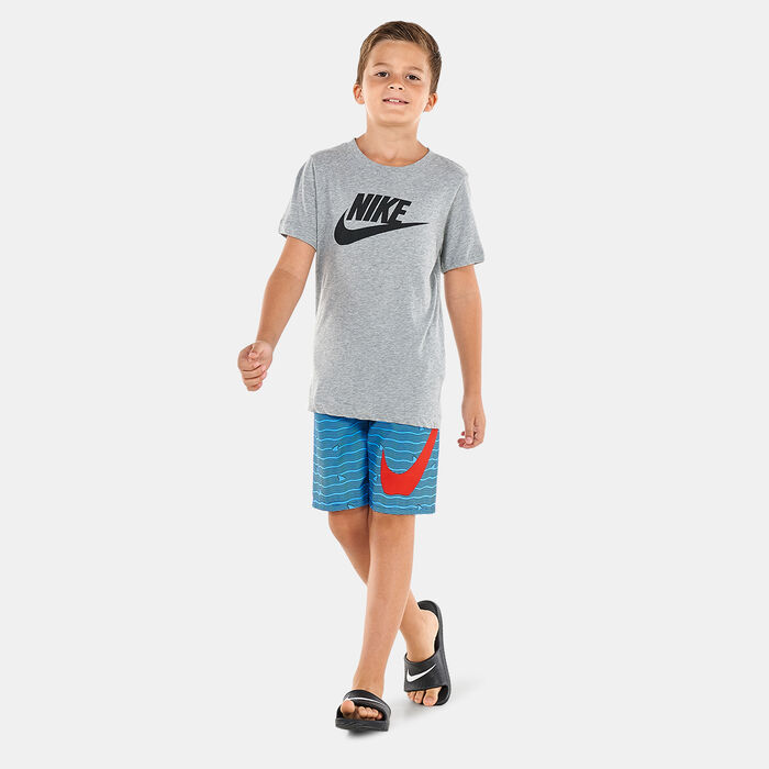 Nike Swim Kids’ Shark Stripe Rise 8-Inches Volleyball Shorts (Older Kids) Nike Swim Kids’ Shark Stripe Rise 8-Inches Volleyball Shorts (Older Kids) image number 2