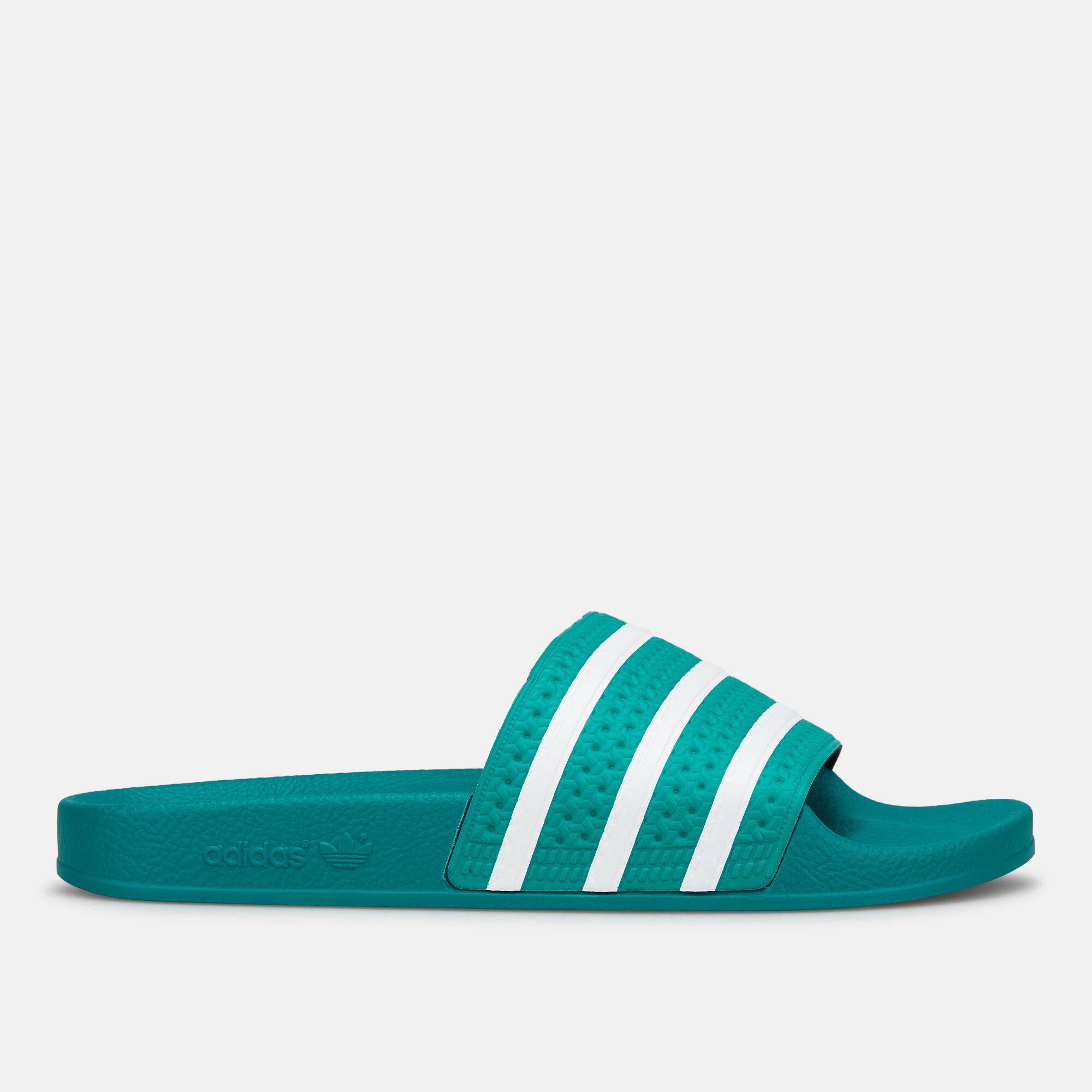 Buy adidas Originals Men s Adilette Slides Green in KSA SSS
