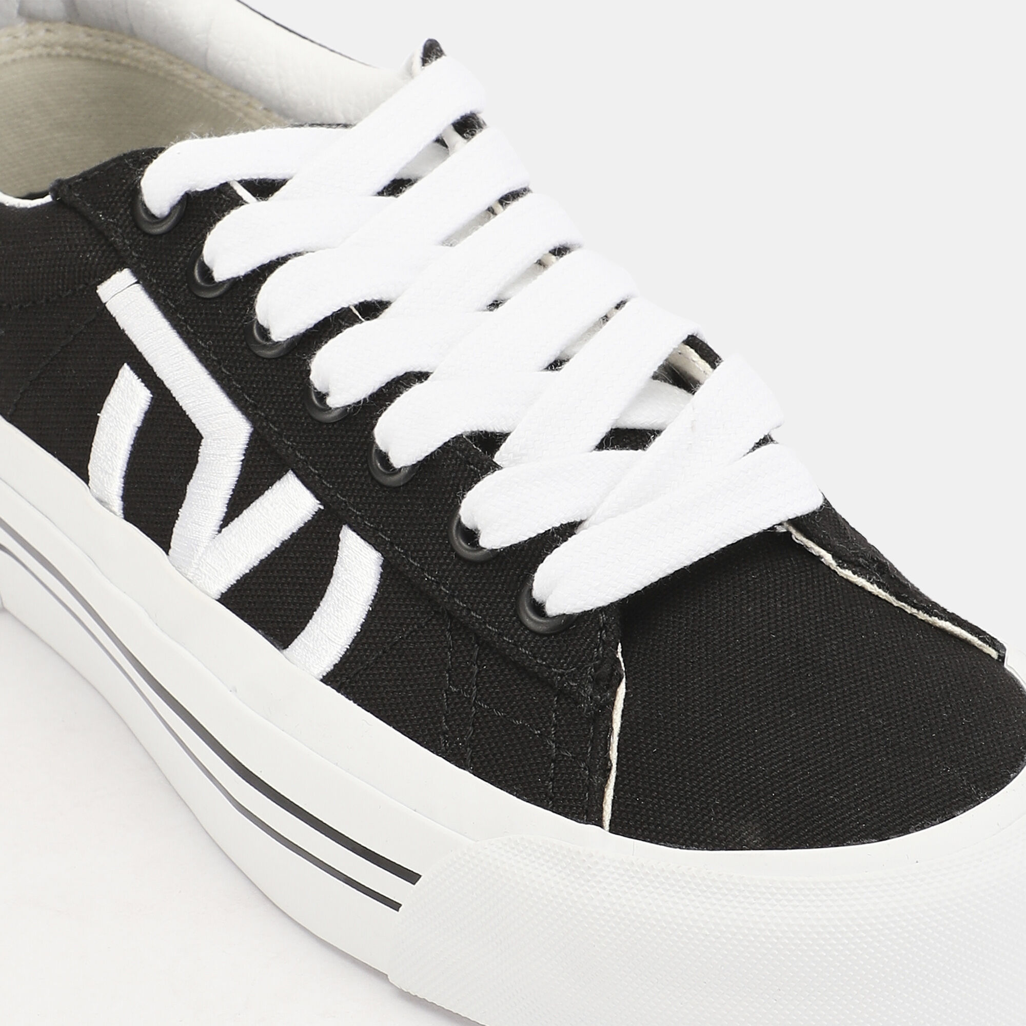 Vans ua top sid ni black