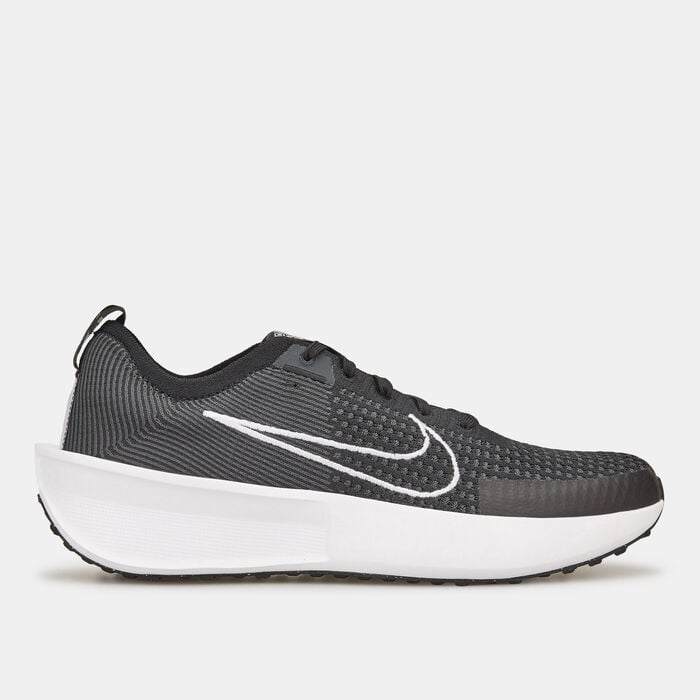 Nike Men's Interact Run Road Running Shoes Black Nike Men's Interact Run Road Running Shoes Black image number 0