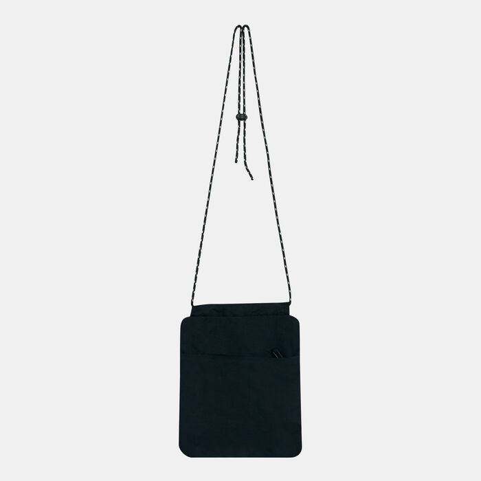 Reebok Classics Summer Retreat City Crossbody Bag Black Reebok Classics Summer Retreat City Crossbody Bag Black image number 1