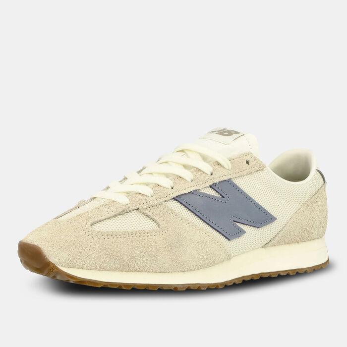 New Balance Women's 471 Shoes Beige New Balance Women's 471 Shoes Beige image number 1
