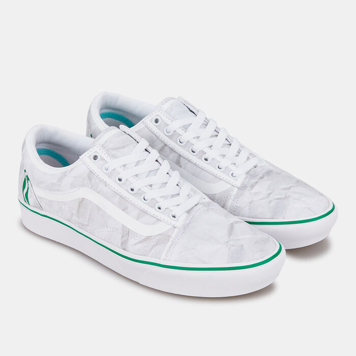 Vans Crayola Comfycush Old Skool Unisex Shoe White image number 1