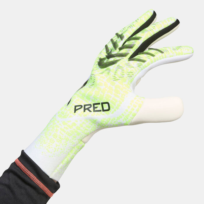 adidas Men's Predator Pro Football Goalkeeper Gloves Green adidas Men's Predator Pro Football Goalkeeper Gloves Green image number 1