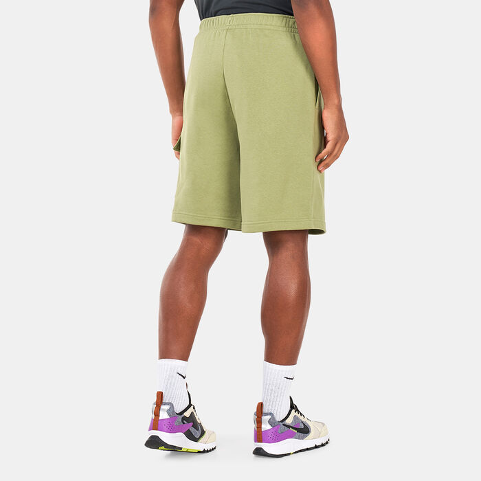 Nike Men's Sportswear Club Cargo Shorts Green image number 1