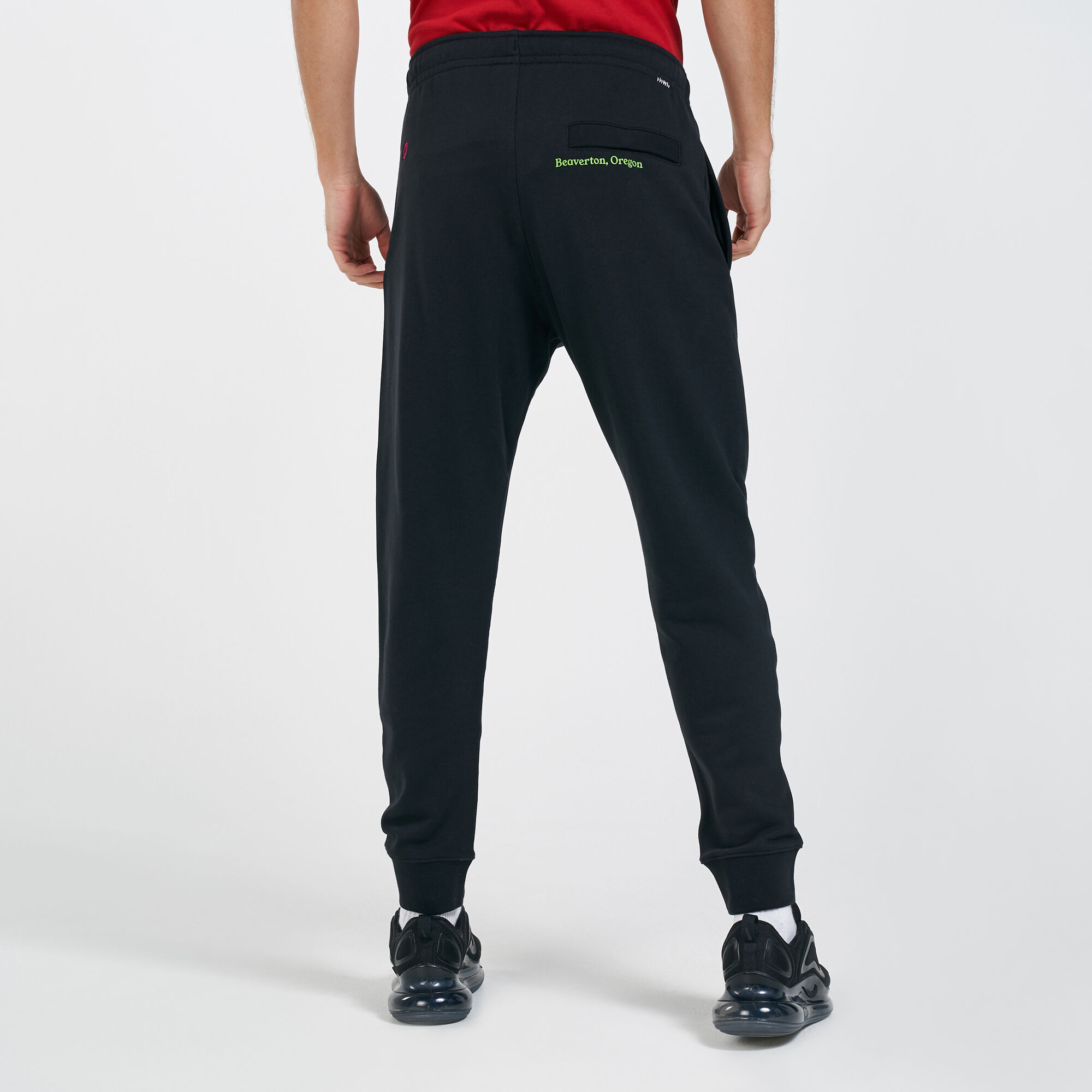 Nike better world sweatpants new arrivals