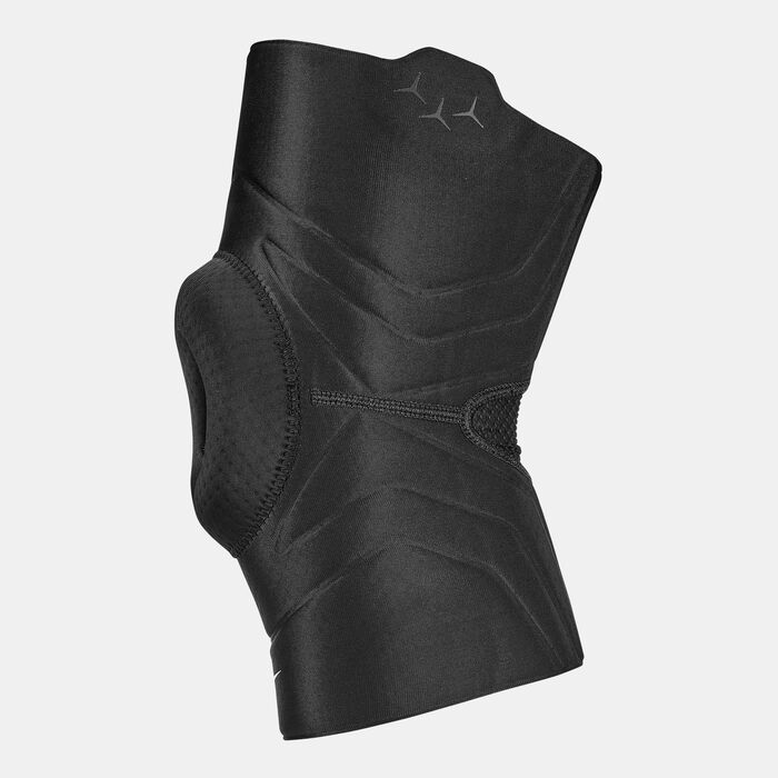 Nike Pro Open Patella Knee Sleeve 3.0 Black Nike Pro Open Patella Knee Sleeve 3.0 Black image number 1