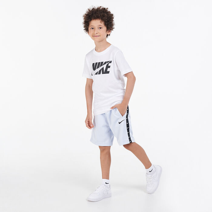Kids' Sportswear Swoosh Shorts (Older Kids) Kids' Sportswear Swoosh Shorts (Older Kids) image number 4