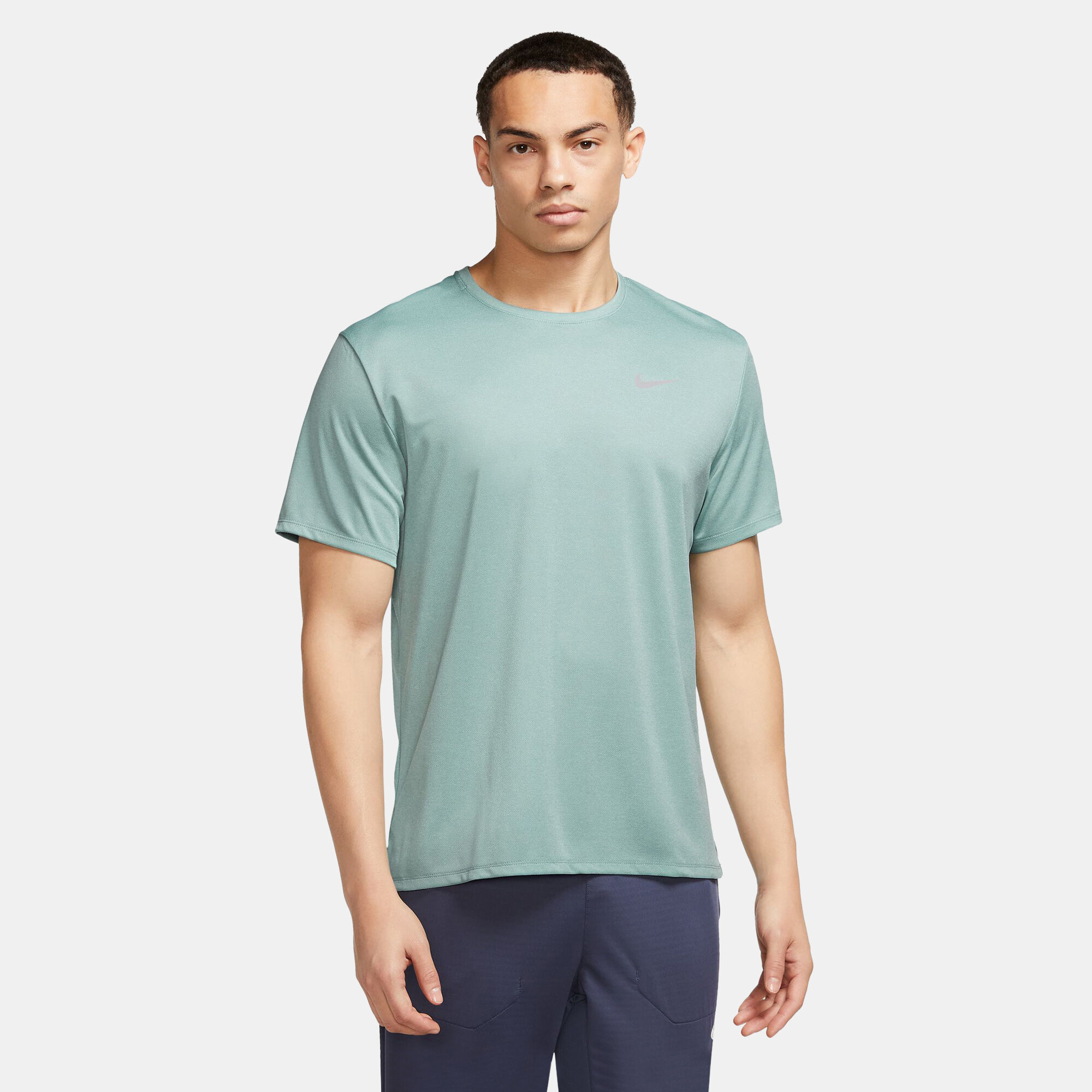 Mint green nike shirt mens online