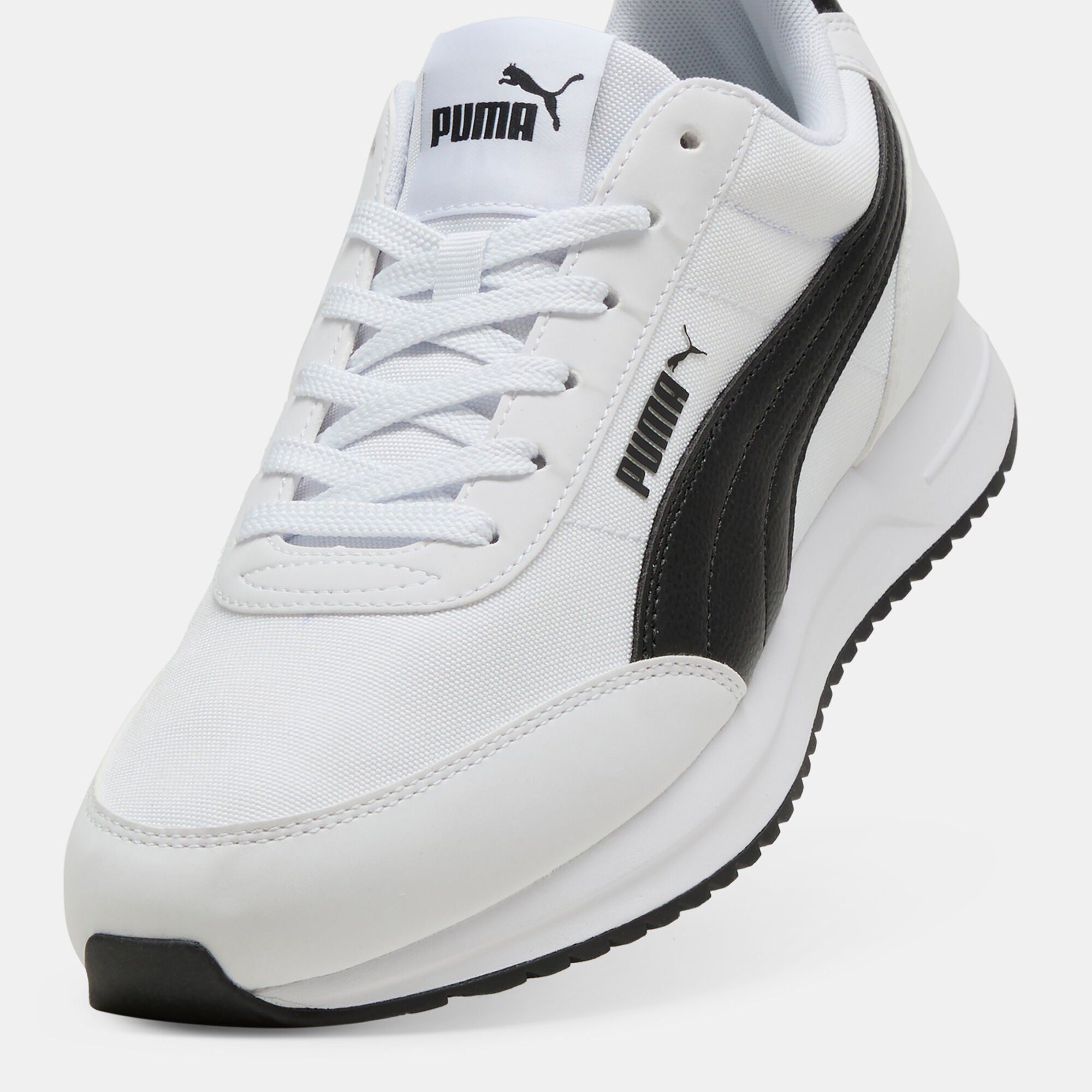 Shop PUMA Men's R78 Lightwind Shoes White Online in KSA -SSS