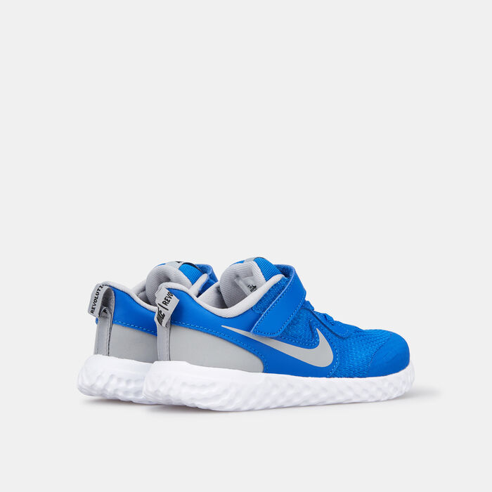Nike Kids' Revolution 5 Shoe (Baby and Toddler) Blue image number 2