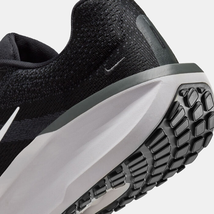 Nike Men's Winflo 11 Road Running Shoes Black Nike Men's Winflo 11 Road Running Shoes Black image number 5