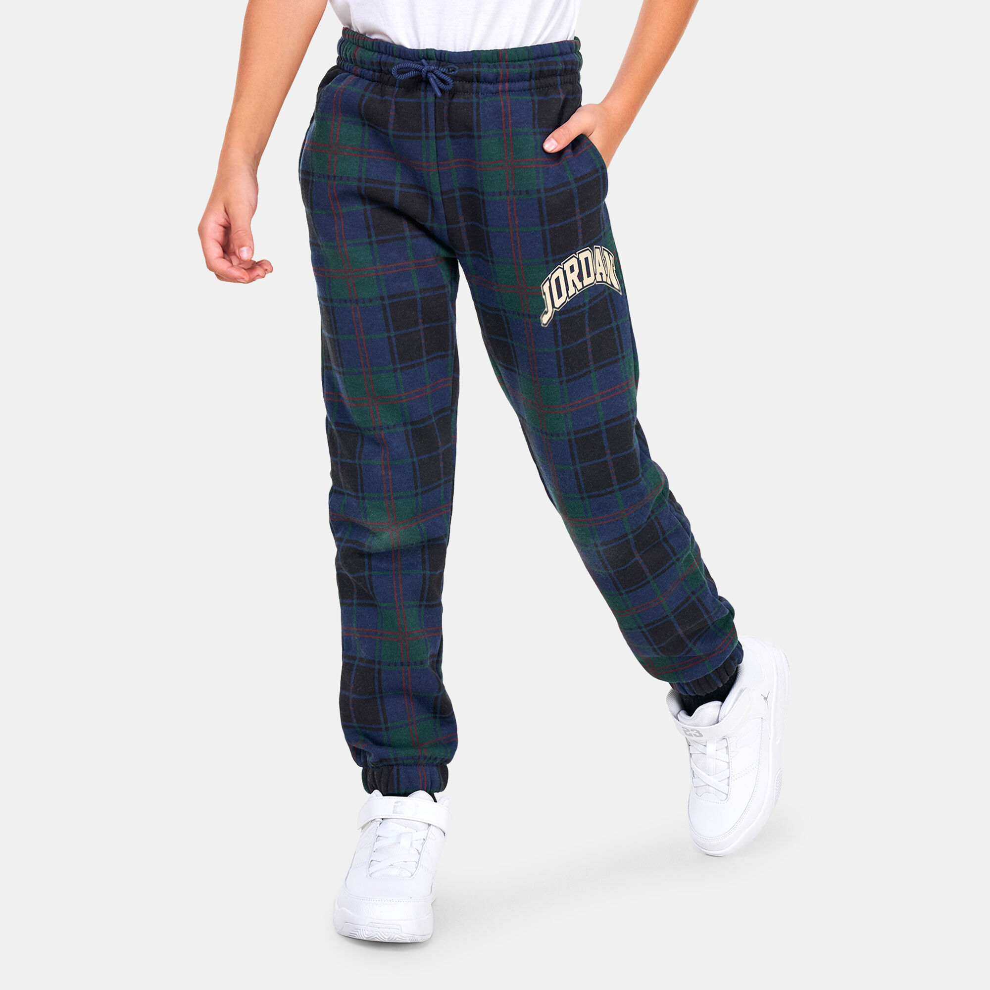 Buy Jordan Kids Essentials Plaid Sweatpants Blue in KSA SSS