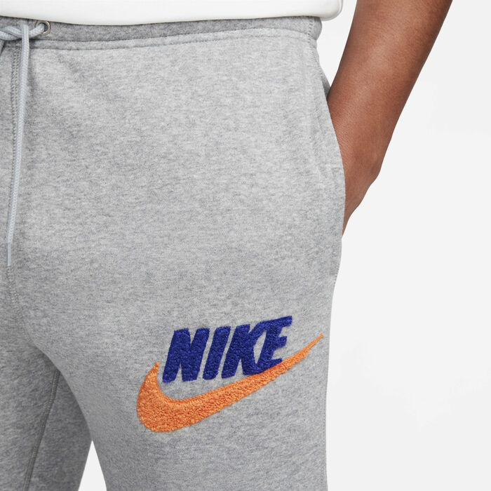 Nike Men's Club Fleece Joggers Grey Nike Men's Club Fleece Joggers Grey image number 2