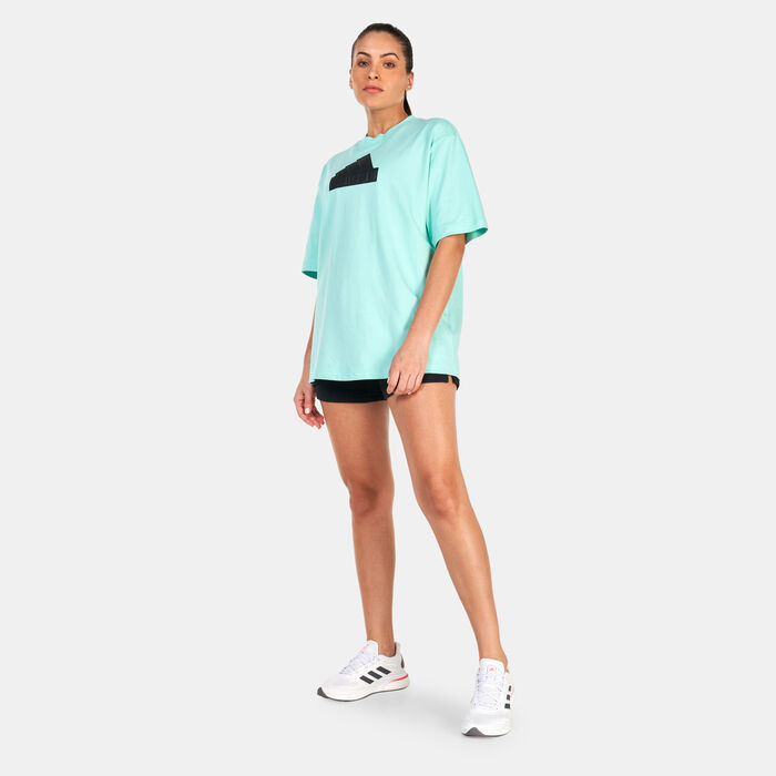 adidas Women's Future Icons Badge Of Sport Boyfriend T-Shirt Green adidas Women's Future Icons Badge Of Sport Boyfriend T-Shirt Green image number 2