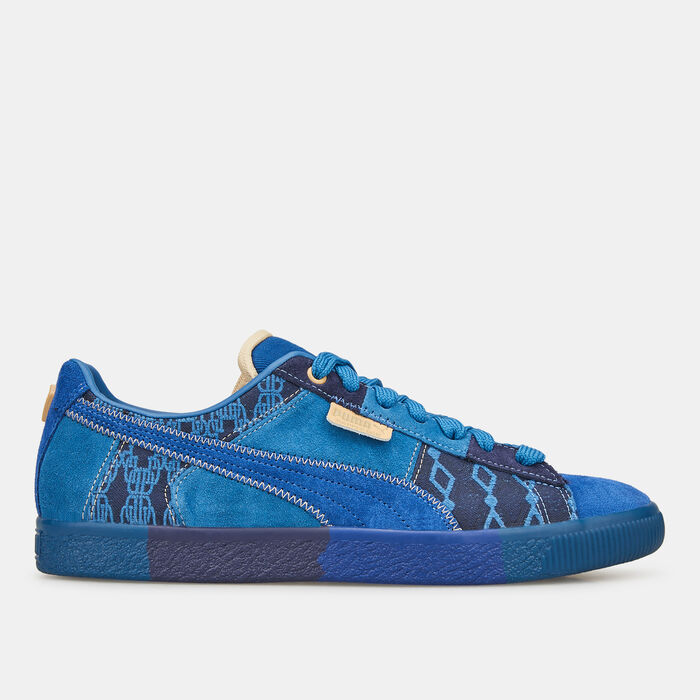 PUMA Men's x DAPPER DAN Clyde Pre Game Runway Shoe Blue PUMA Men's x DAPPER DAN Clyde Pre Game Runway Shoe Blue image number 0