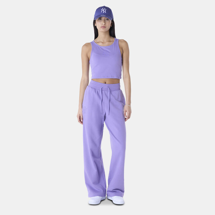 New Era Women's MLB New York Yankees League Essential Joggers Purple image number 2