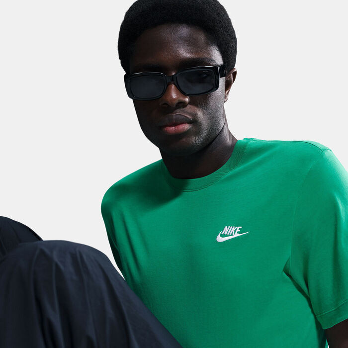 Nike Men's Sportswear Club T-Shirt Green Nike Men's Sportswear Club T-Shirt Green image number 3