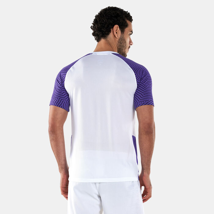 Nike Men's Dri-FIT Strike II Jersey White Nike Men's Dri-FIT Strike II Jersey White image number 1