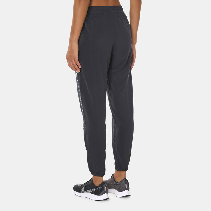 Women's Air Dri-FIT 7/8 Pants Women's Air Dri-FIT 7/8 Pants image number 1